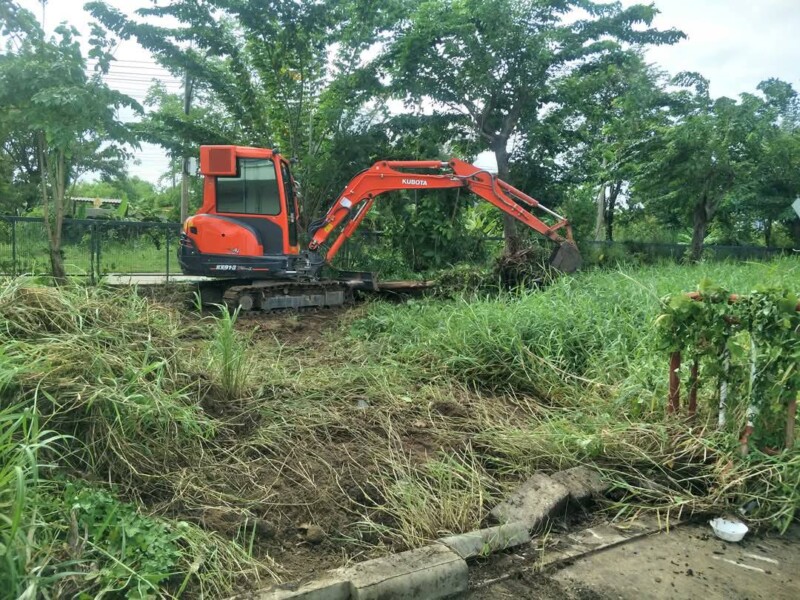 รถแม็คโครกรุงเทพ.com บริการรถแม็คโครให้เช่า รถแม็คโครรับจ้างกรุงเทพ (117)