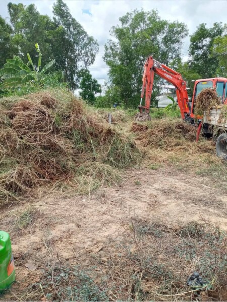 รถแม็คโครกรุงเทพ.com บริการรถแม็คโครให้เช่า รถแม็คโครรับจ้างกรุงเทพ (92)